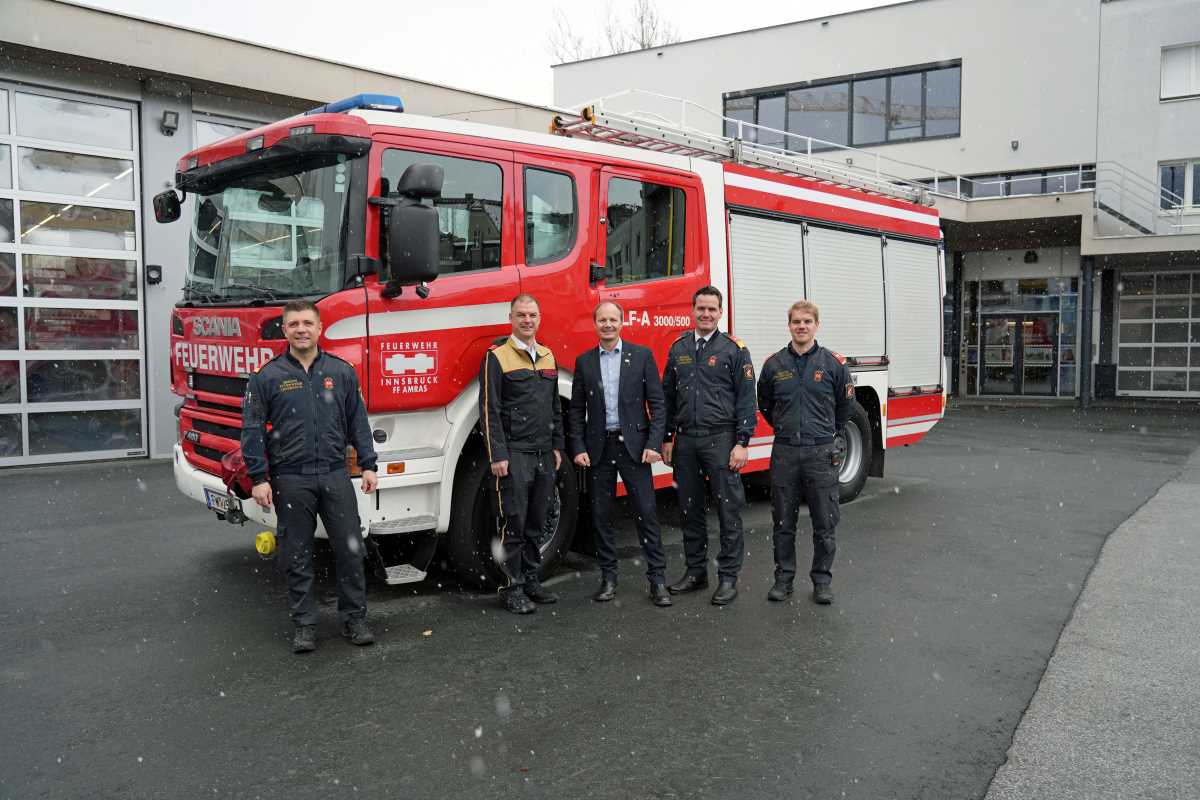 260407_Übergabe RLF_Amras_Verdross