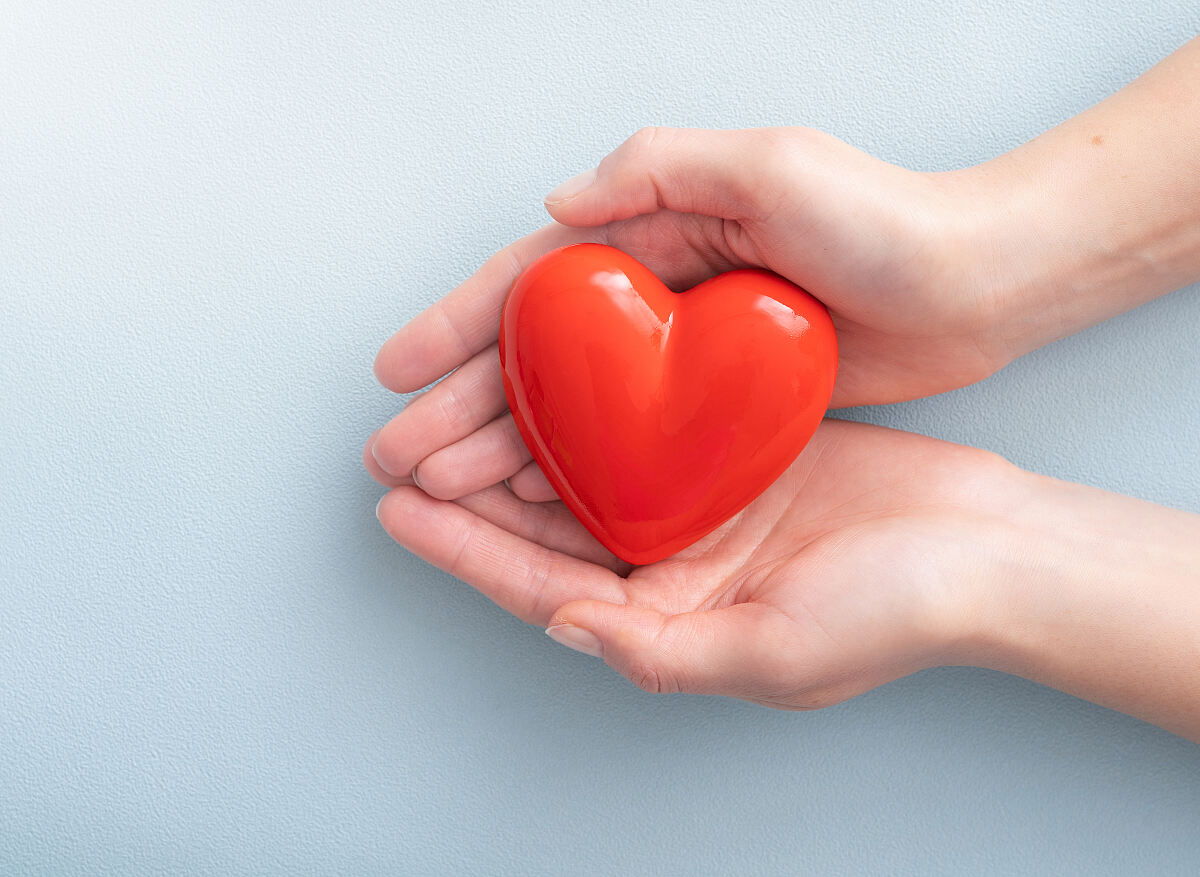 260410_Frauenherzen_AdobeStock_312518324