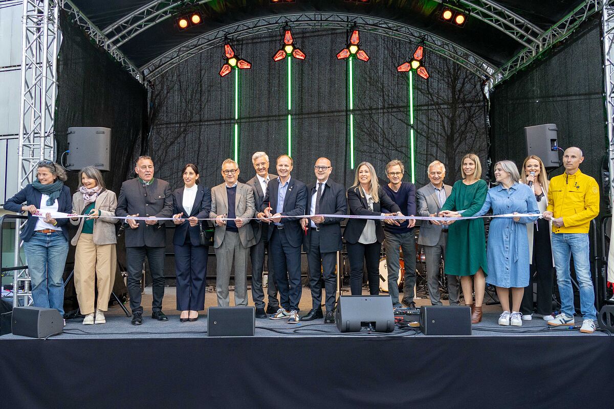 260416_Eröffnung Bozner Platz_2_DJ