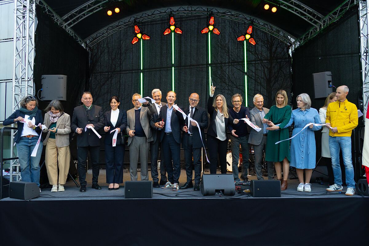 260416_Eröffnung Bozner Platz_3_DJ