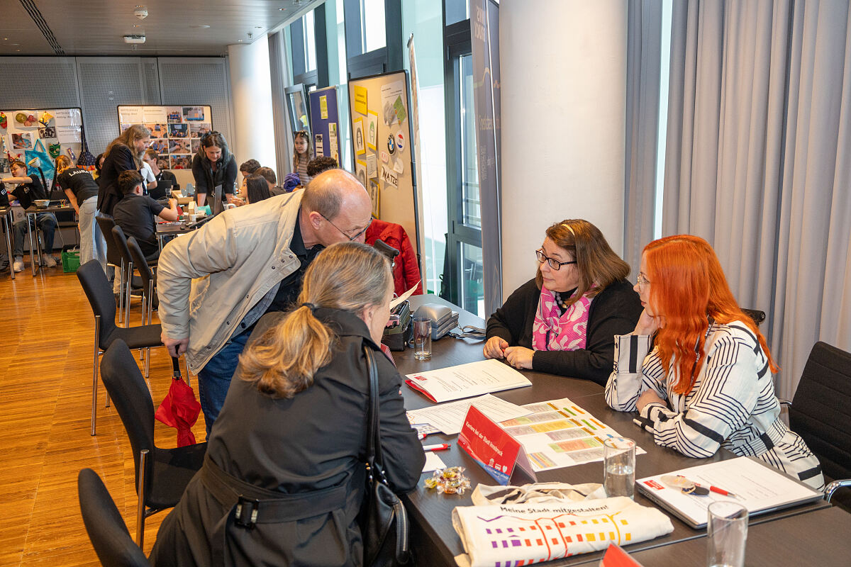 260414_MIB_Plenarsaal_FB_31