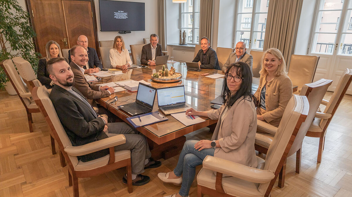 260429_Stadtsenat_Mitarbeiter_innen_2_MD