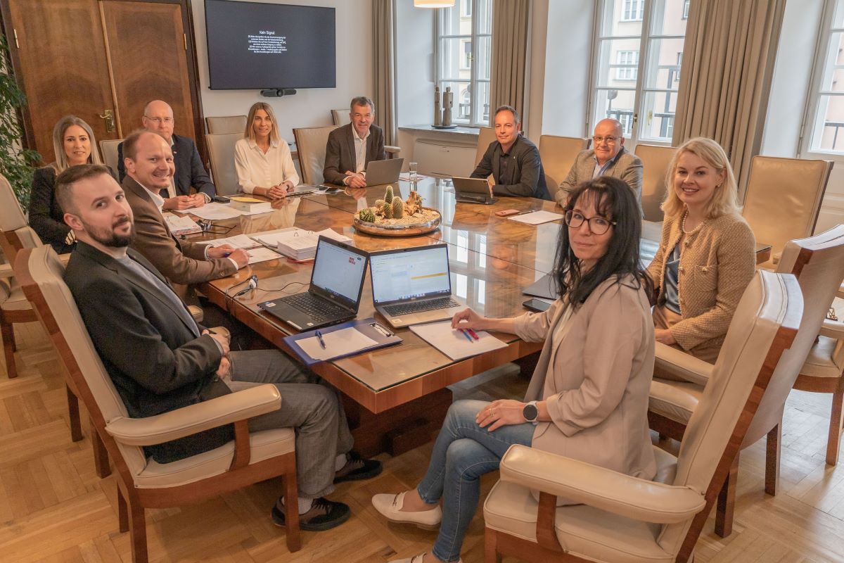 260429_Stadtsenat_Mitarbeiter_innen_2_MD