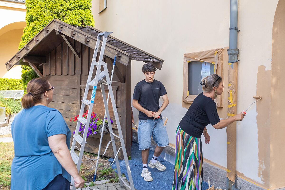 260630_Malaktion_Reinigung_Lehrlinge_Westfriedhof_8_MF