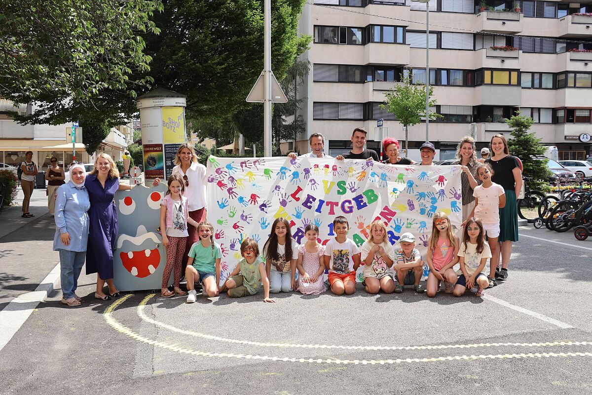 260629_VSLeitgeb_Rollerparkplatz_Gruppe_AS