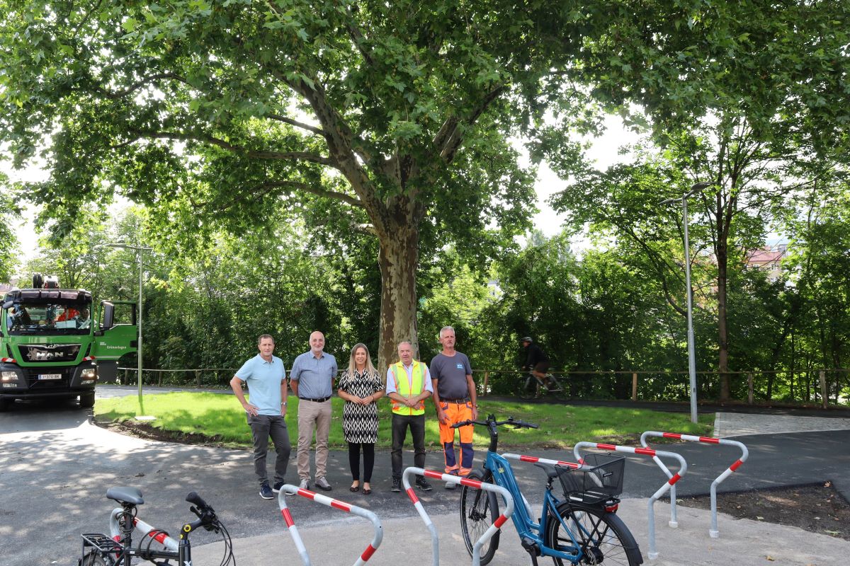 260720_Radweg_Mariahilf_Gruppe_AS