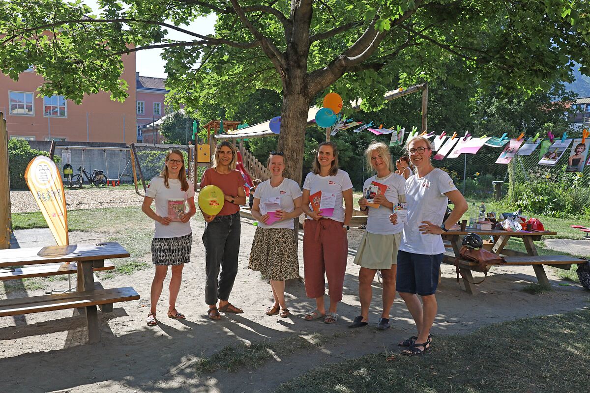 260728_Familienberatung_FiFi_Sommer_Gruppe_AS