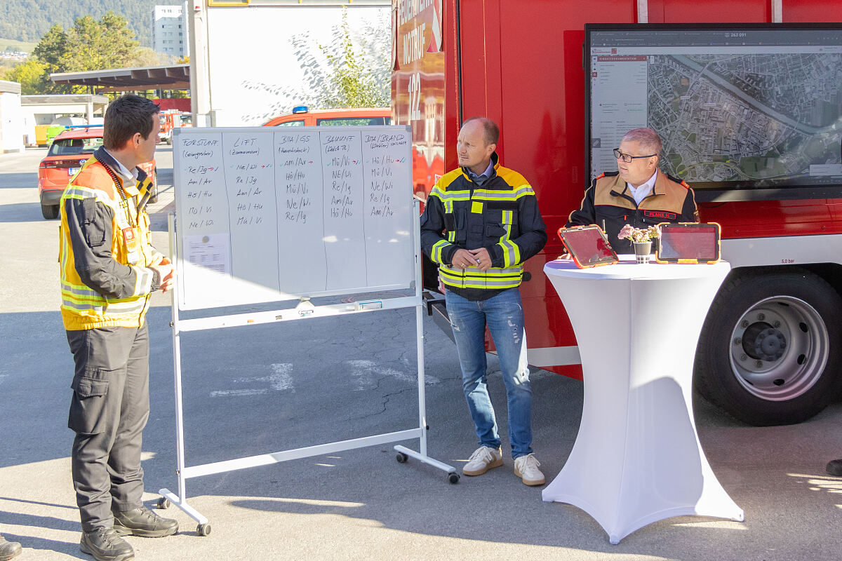 261003_Großübung_Feuerwehren_FB_4