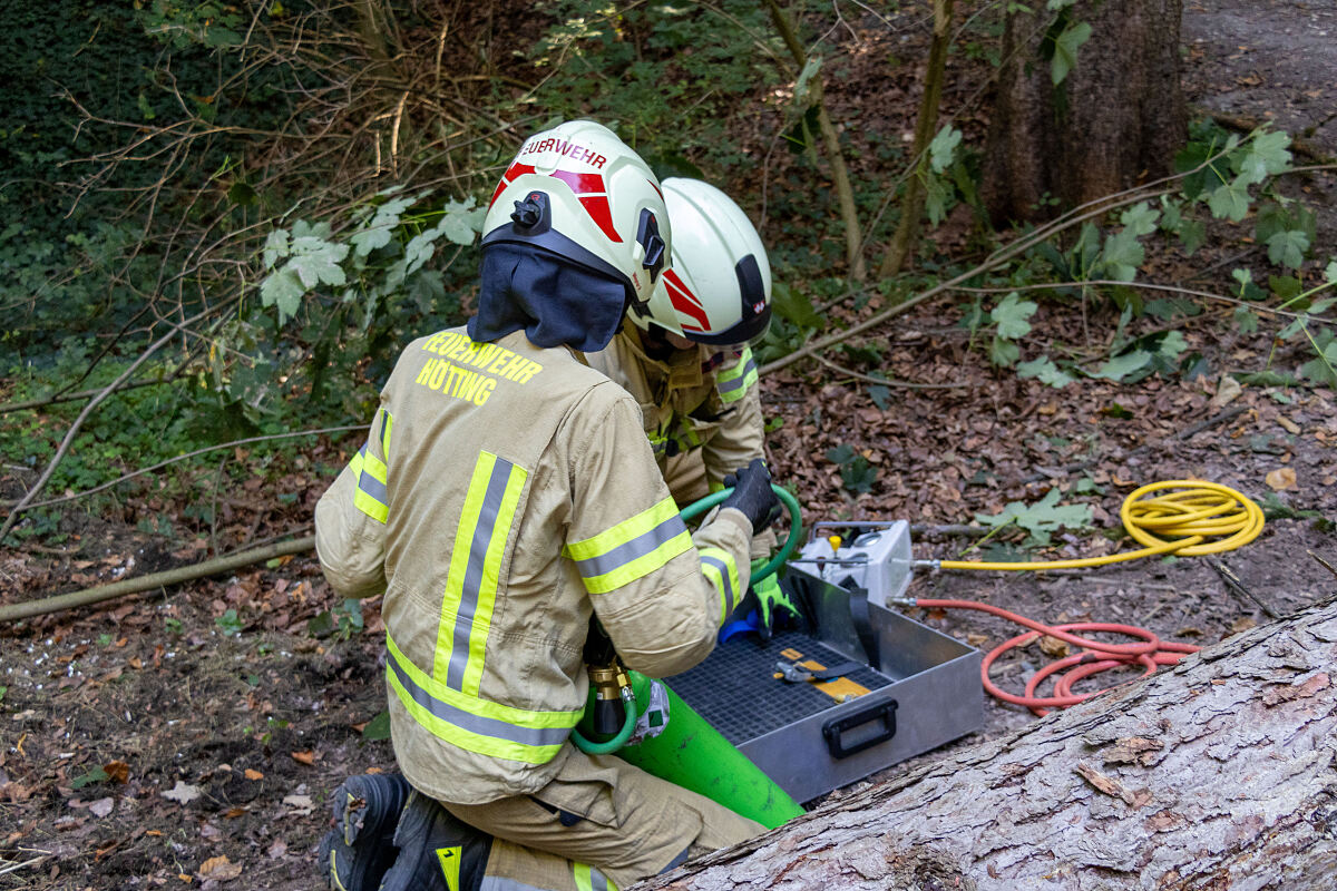 261003_Großübung_Feuerwehren_FB_27