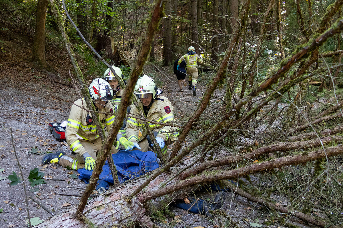 261003_Großübung_Feuerwehren_FB_25