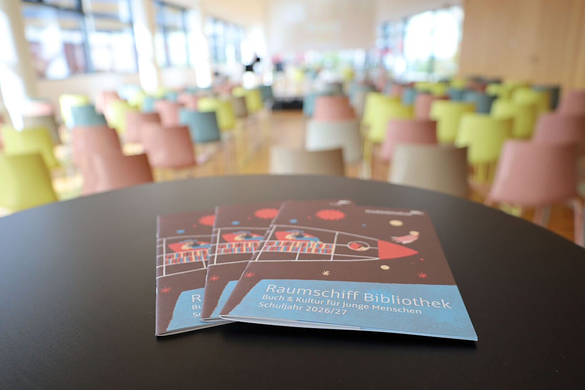 261005_Raumschiff_Bibliothek_Programm_AS