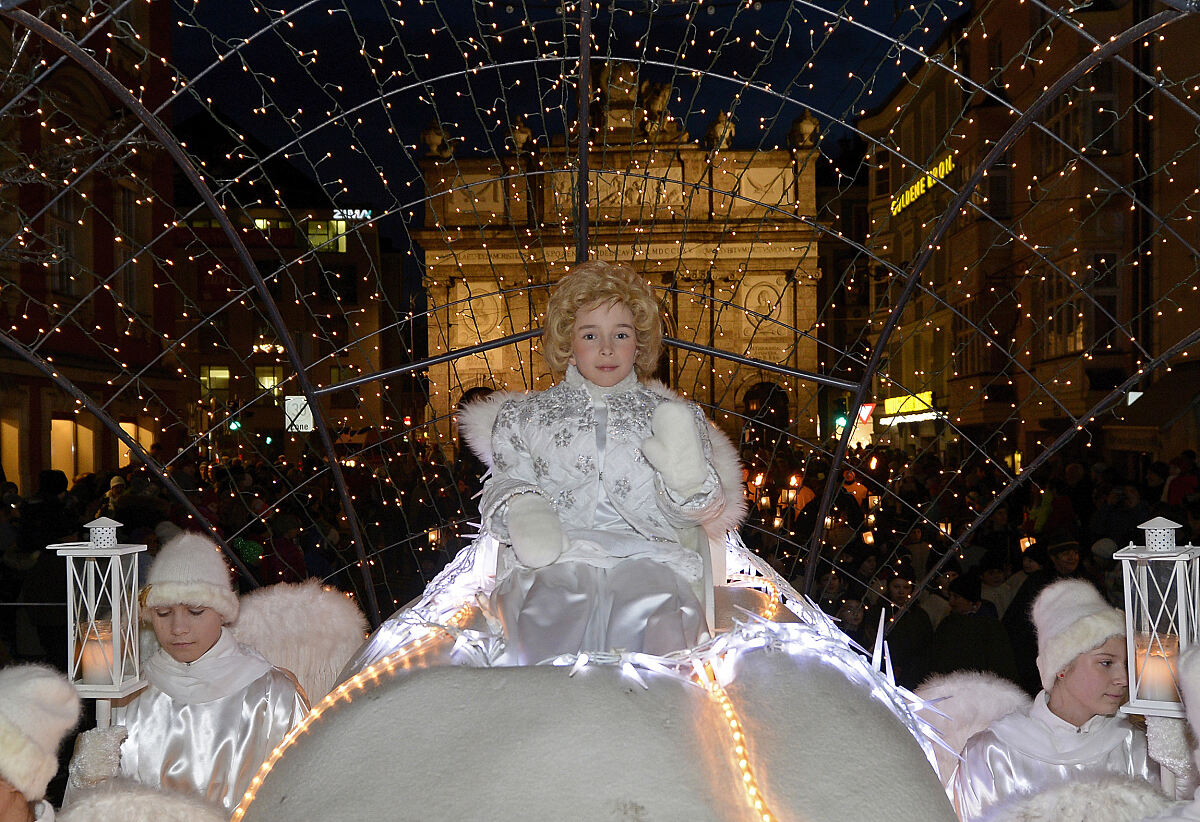 111214_christkindleinzug1