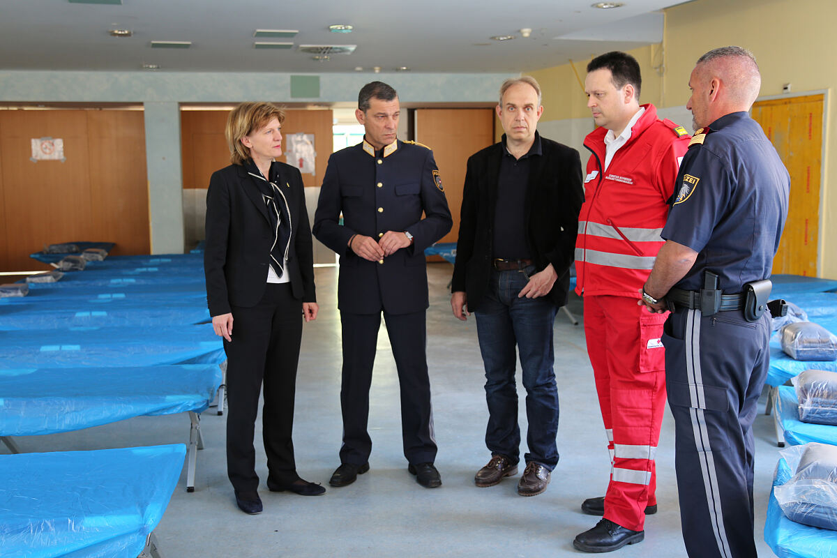 070515_anhaltestelle_vl