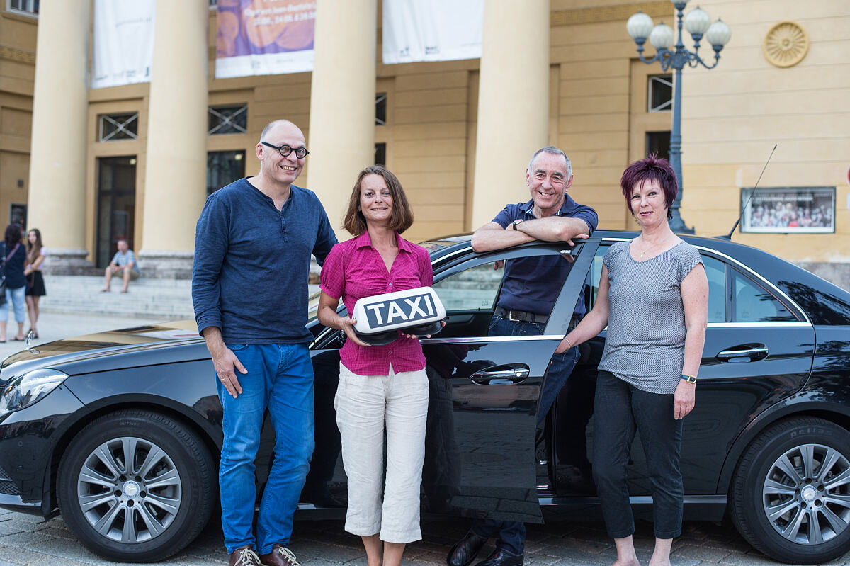 01_20-jahre-frauennachttaxi_ivb