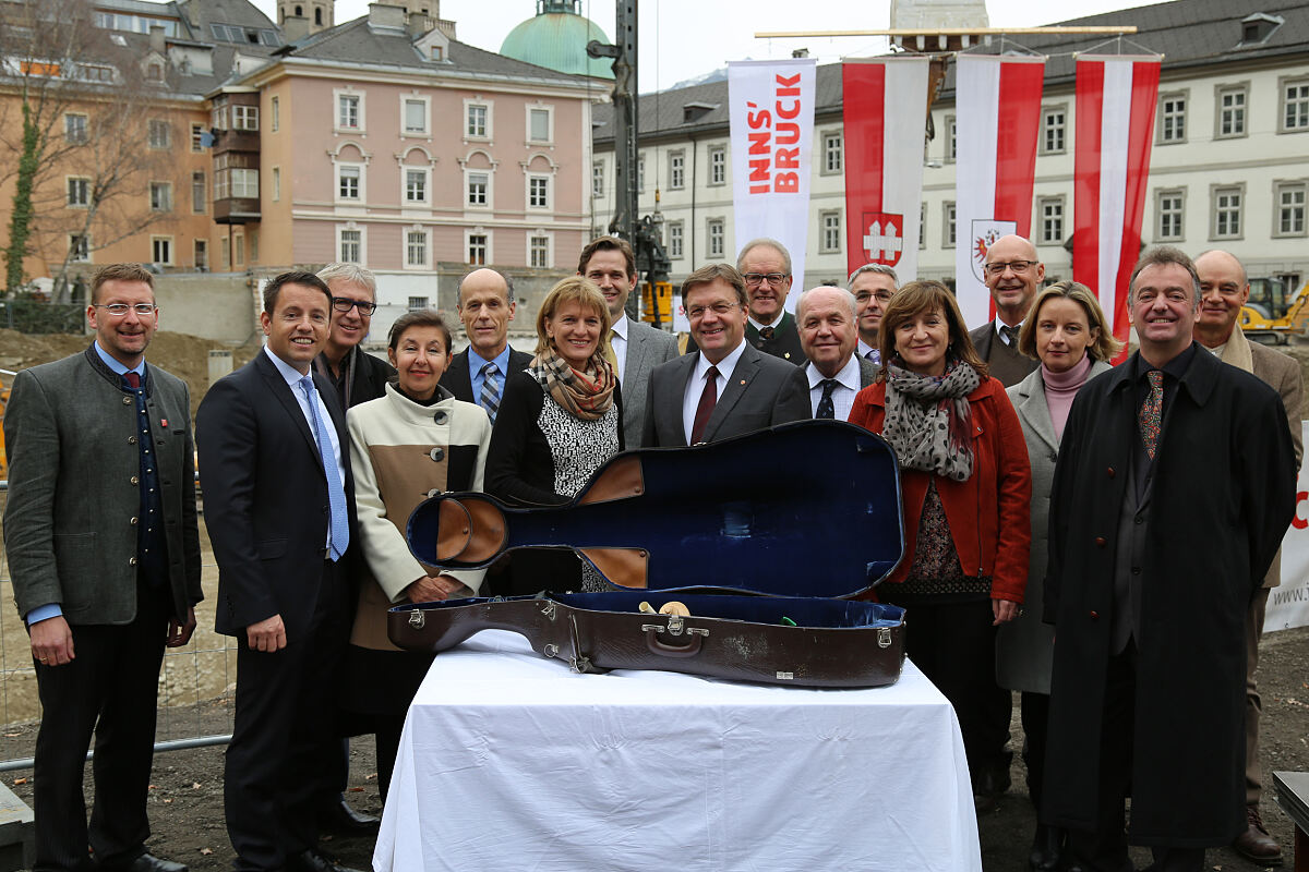 201115_grundstein-hdmi_vl-2