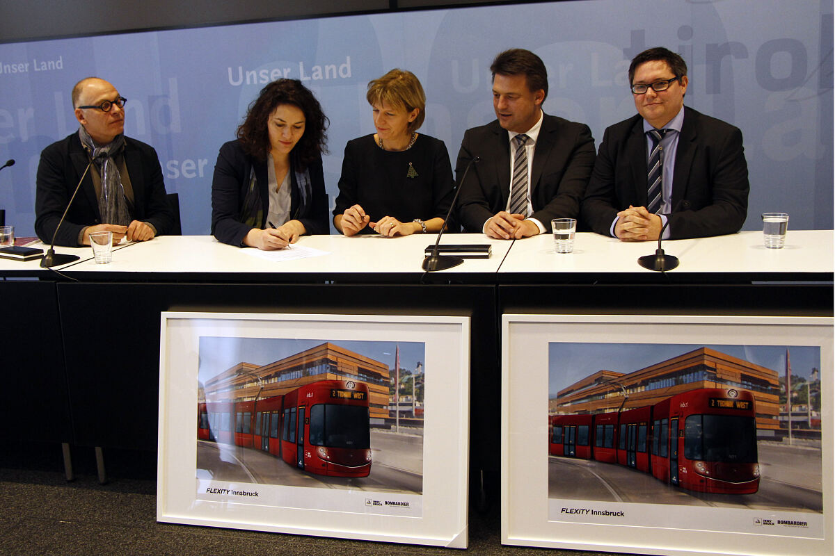 161215_strassenbahnen-bestellt_land