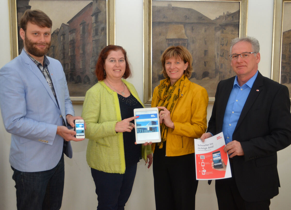 180416_pkbuergermeldungenrathauswegweiser_dh