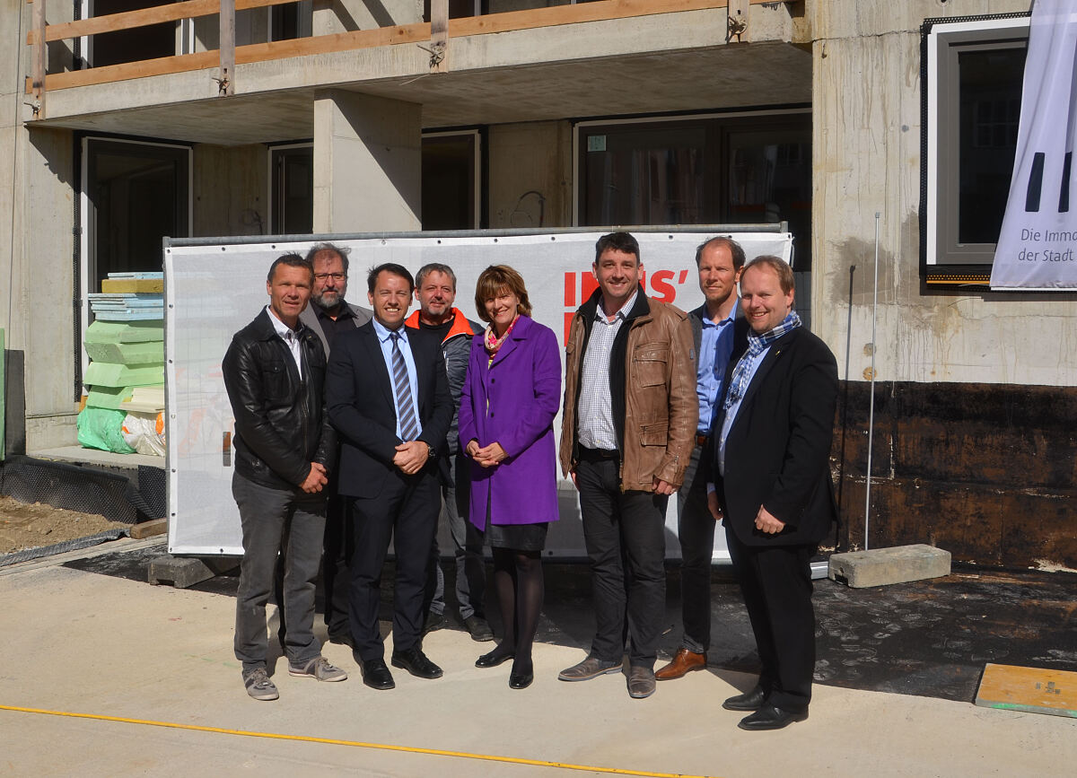 210416_firstfeierroseggerstrasse_dh