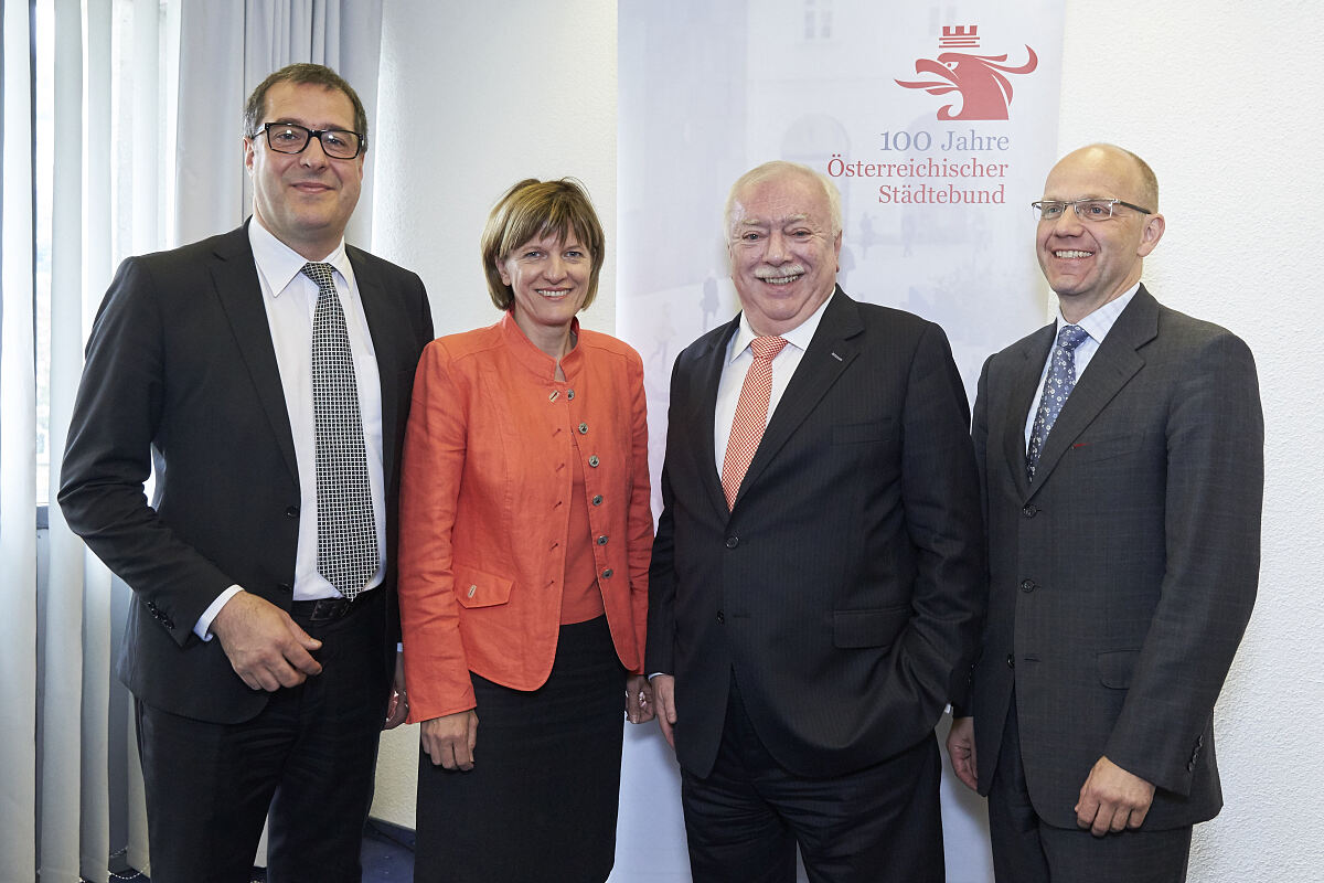 080616_pkstaedtetag-c-staedtebund_wache