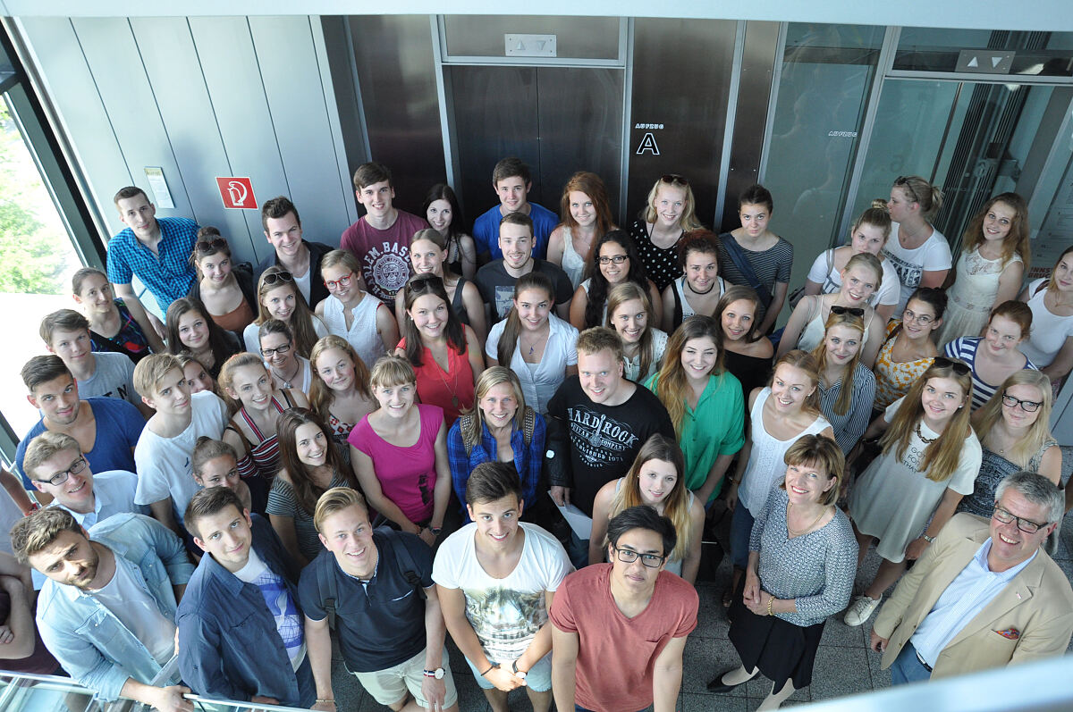 060716_ferialkraefte_li