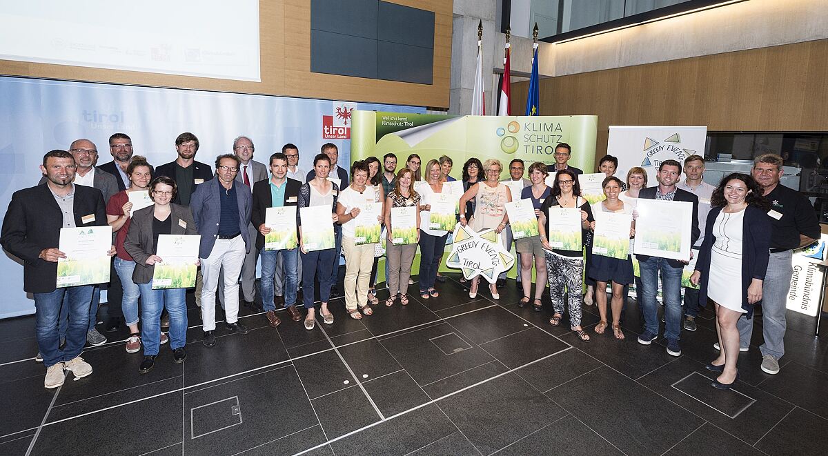 180816_uebergabe-urkunden_c_klimabuendnis-tirol-i-vandory