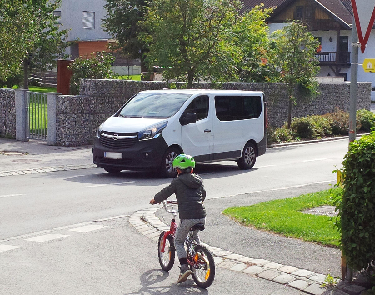 20_verkehr_kind