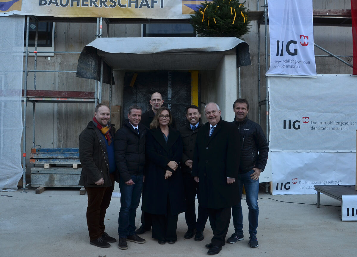 051216_firstfeier_amraserstrasse_dh