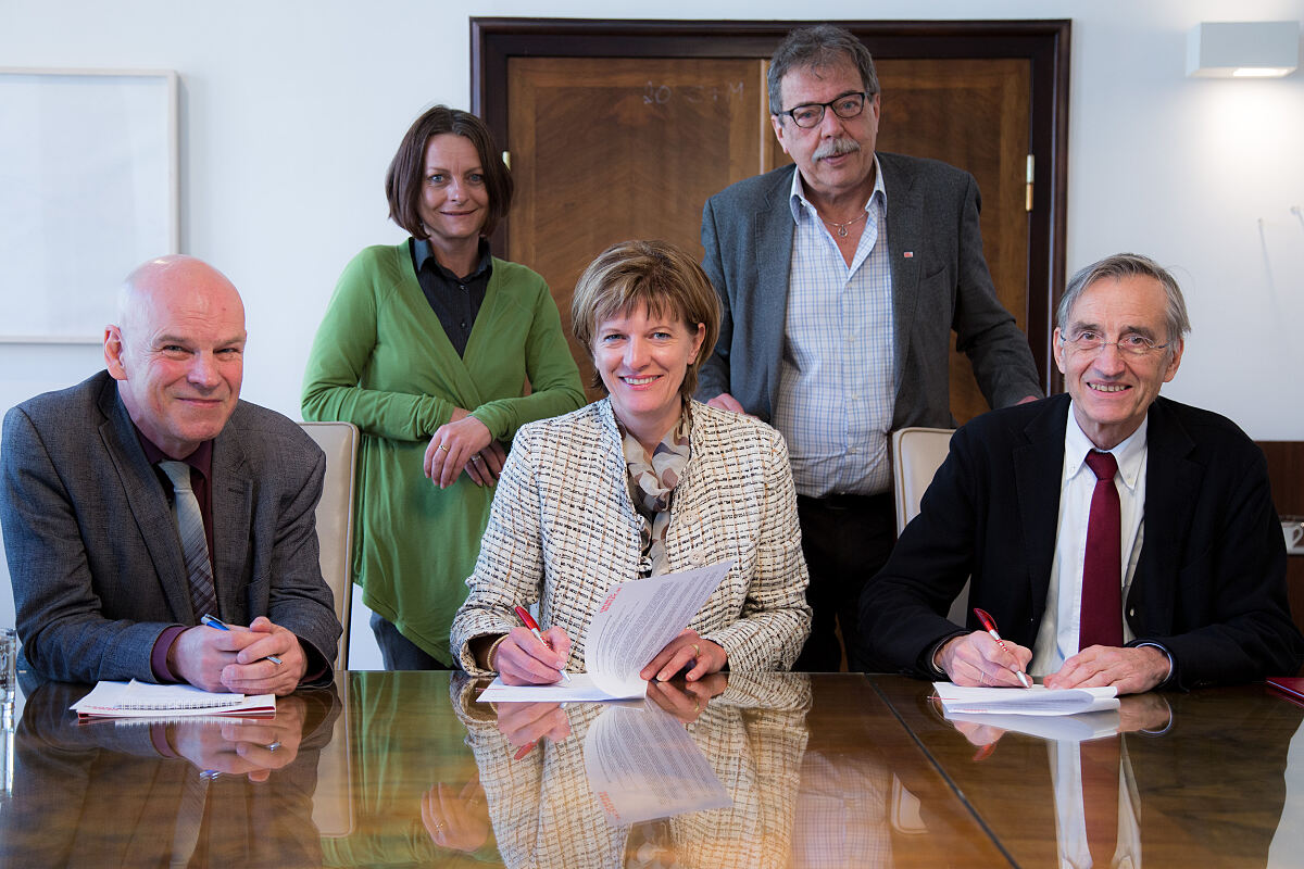 170227_peace-studies_vl-1