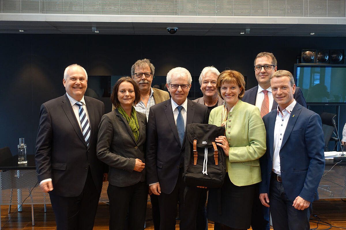 170323_gribk_eu_becker_mir_kl