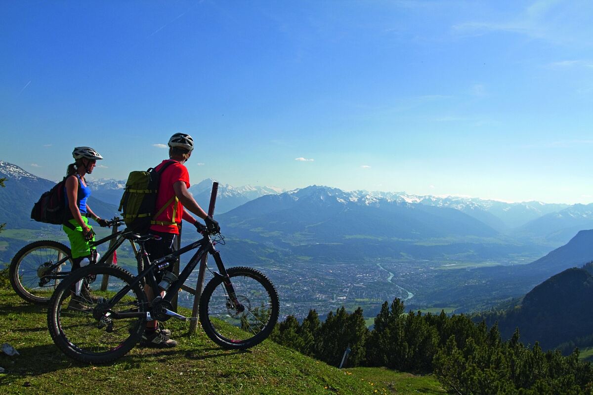 18_19_radfahrer-c-tvb-innsbruck