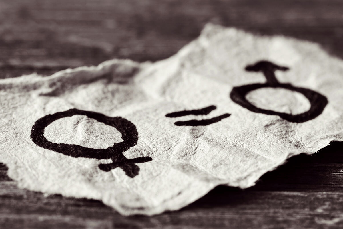 12_13_shutterstock_470460119