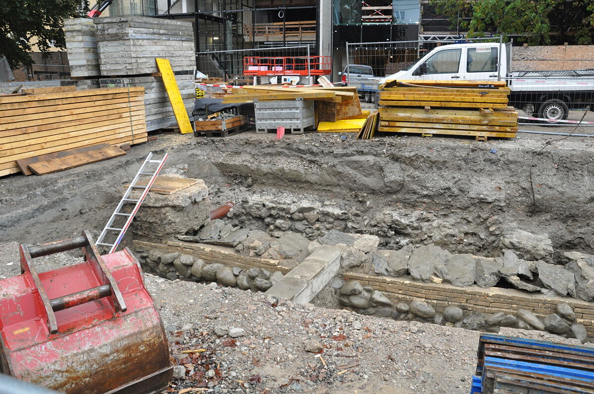 171023_hdmi_grabungsarbeiten-brunnenstube-3