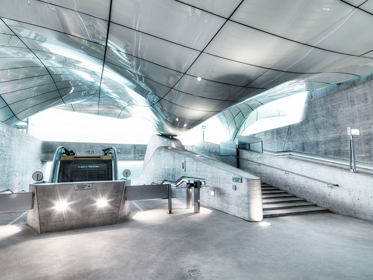 hungerburgbahn2_wwwguenthereggerat