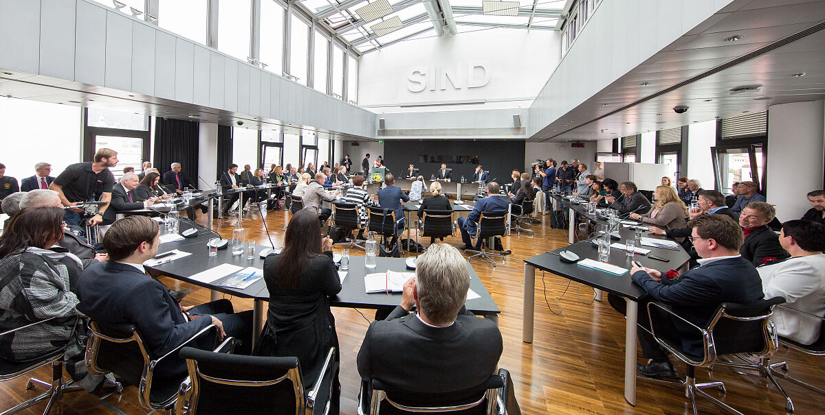 180524_plenarsaal_konst-gr_-c-christian-forcher