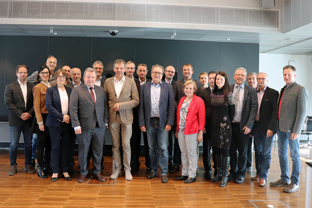 181031_fa_staedtebund_abfallwirtschaft_staedtereinigung_mf