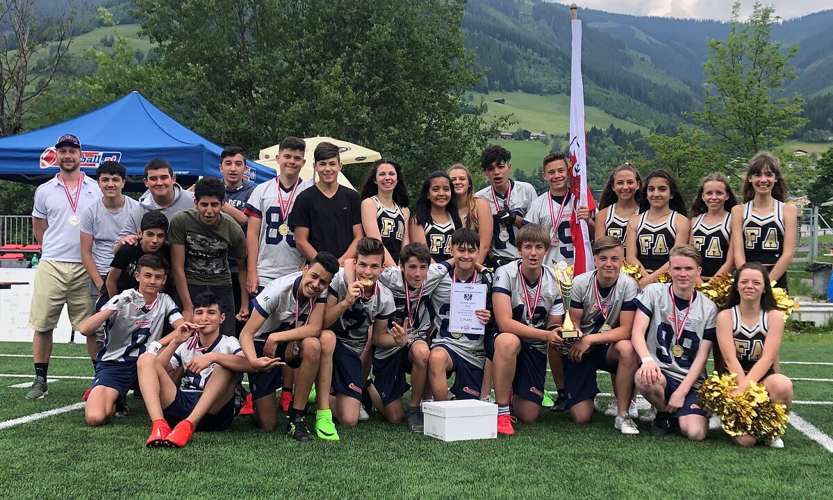 190611_flag_football_finale_1_2019