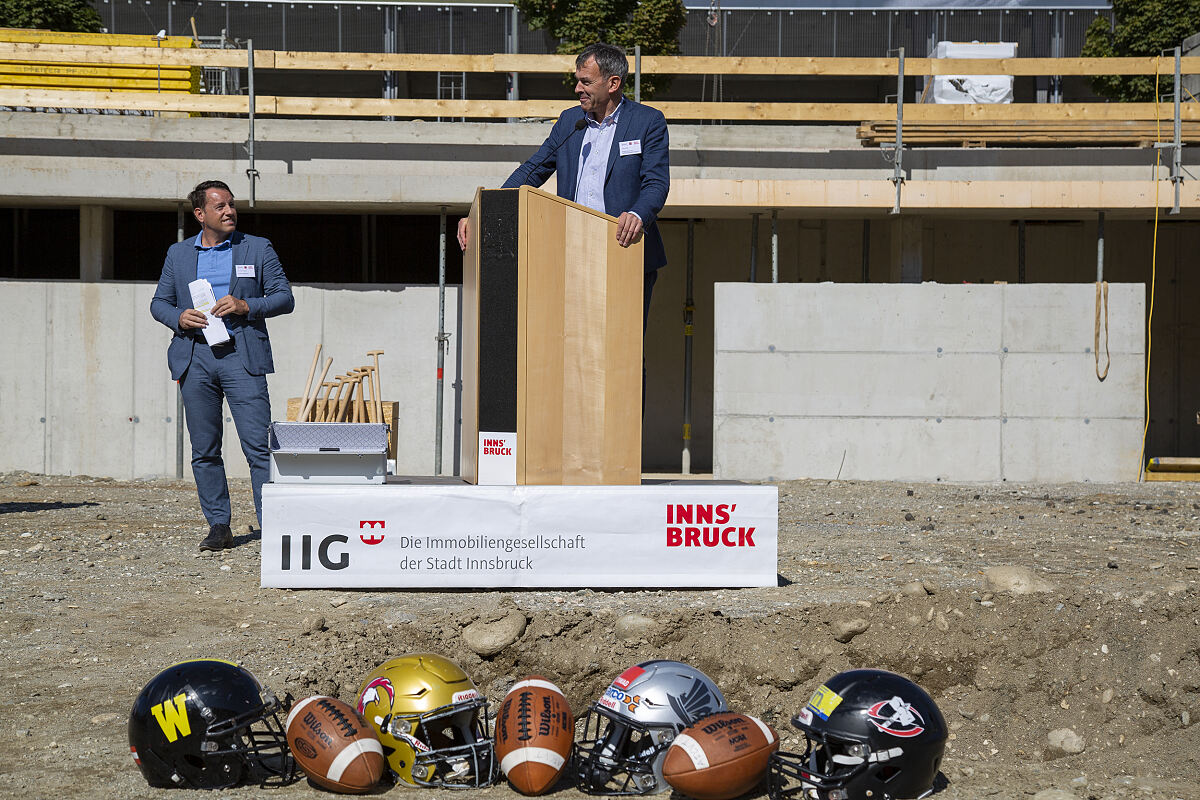 191001_spatenstich-football-zentrum_vl-06