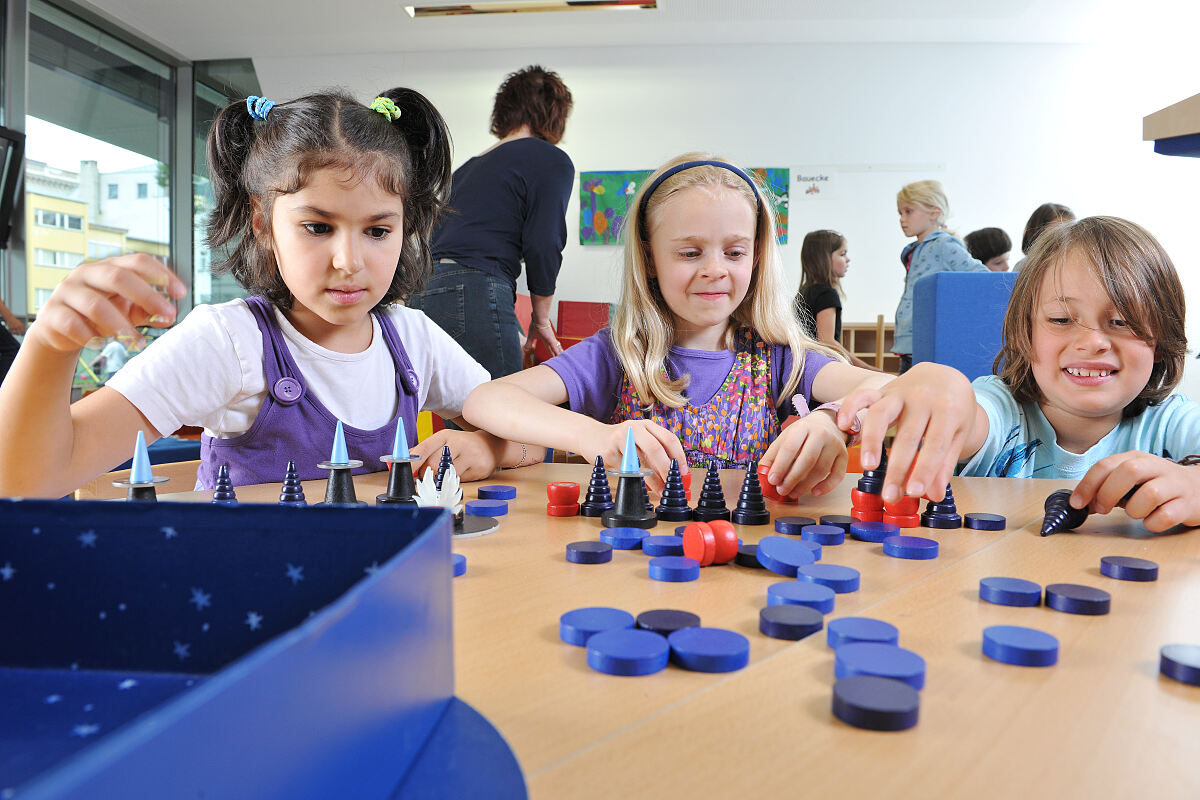 schueler-volksschule-sujet-33