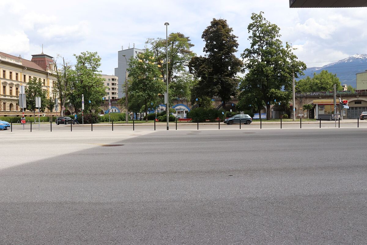 200604_messe_platz_vorderansicht_wg