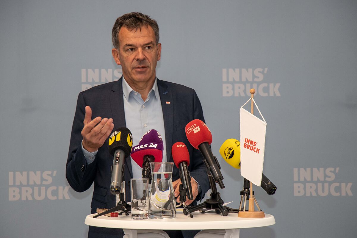 201016_pk_covid-19_ampel_rot_kr