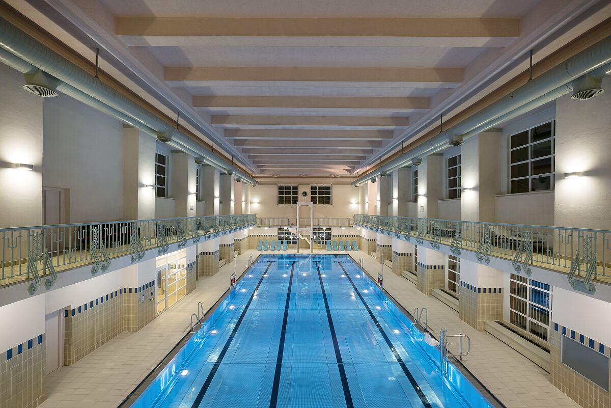 ikb_hba_schwimmbecken