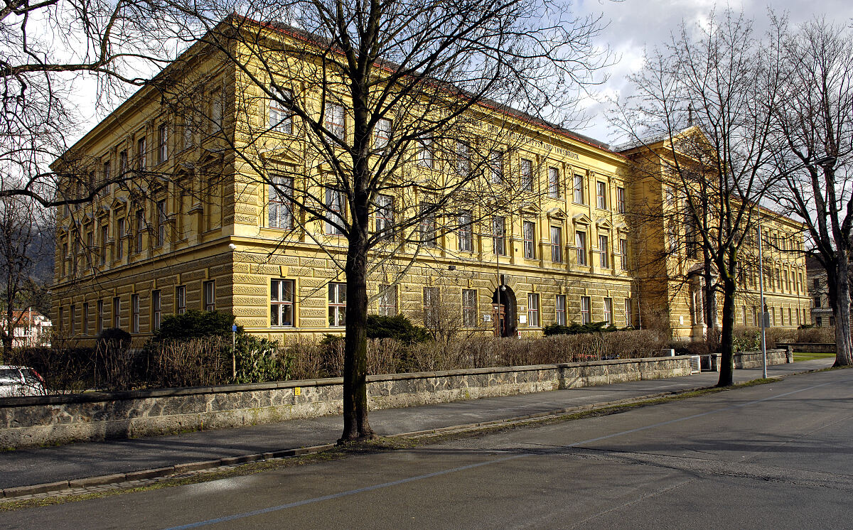 14_15_vs_saggen-stadt-innsbruck