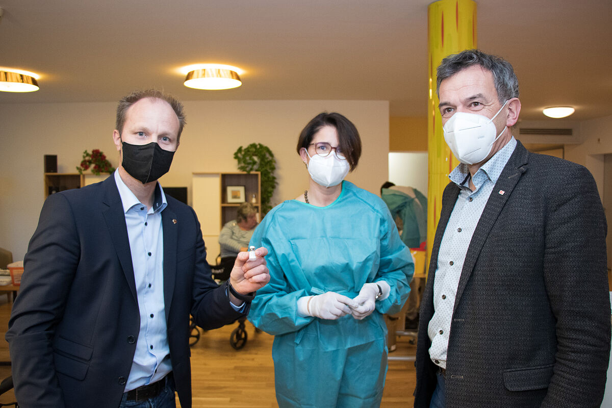 210113_impfstoff_anzengruber_politakis_willi_wg