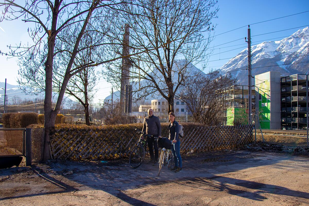 14_15_mentlberg_hafen_stocksportanlage_karwendelstrasse-a-dullnigg