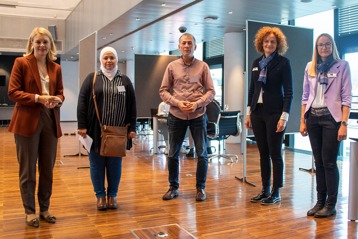 211007_berufsmesse_chancenreich2021_1-ad