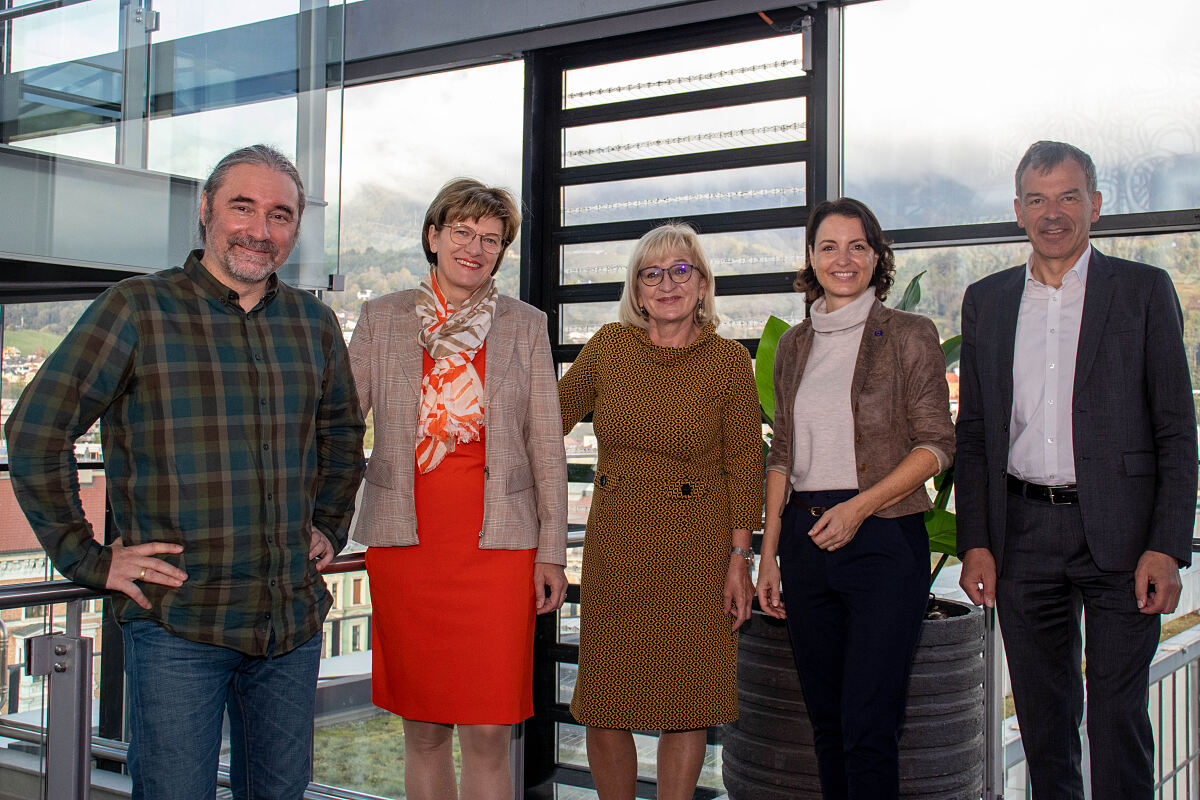 211014_kmp_pressegespraech1-ad