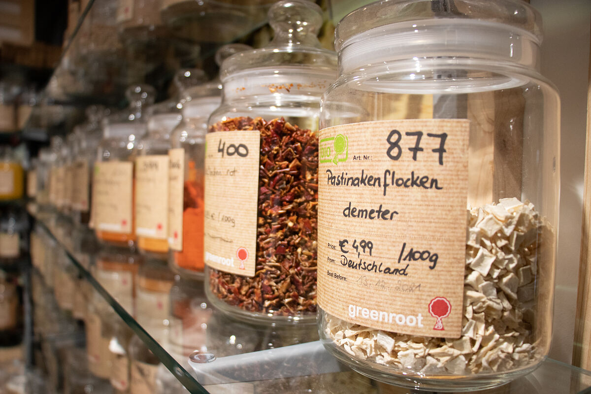 2201xx_greenroot_-c-wg