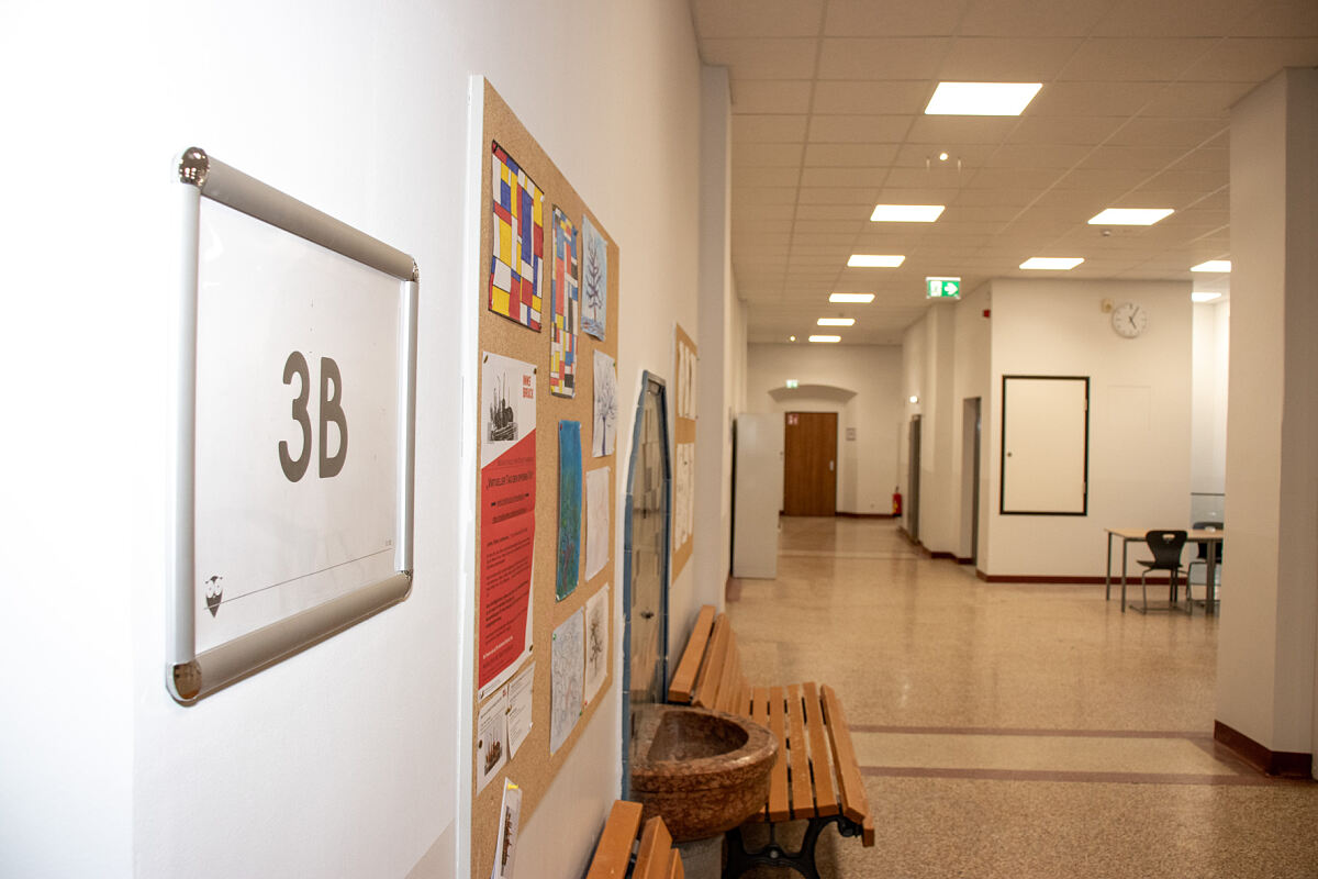 210305_mittelschule_ilse_bruell_innen_jd