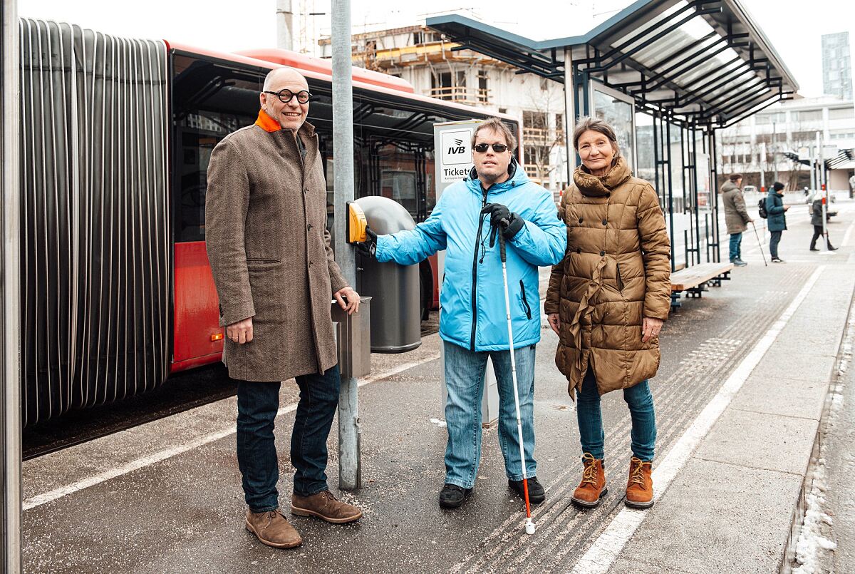 220202_ivb_leipzigerplatz_smartinfo-taster