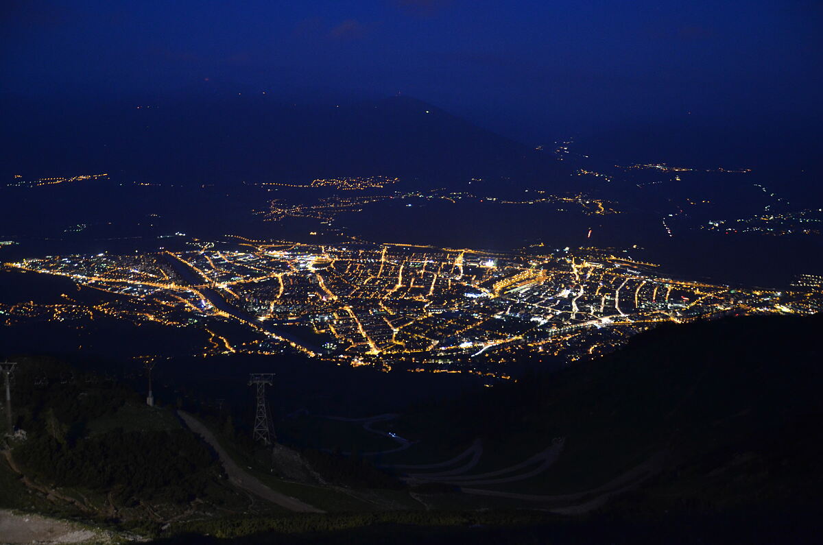 luftbild-innsbruck-nacht
